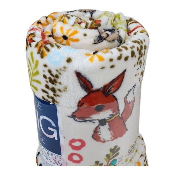 The Big One Oversized Plush Throw Blanket 5' x 6' Polyester Woodland Creatures - Picture 7 of 13